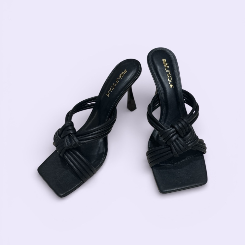 Elegant Black Heeled Sandals by